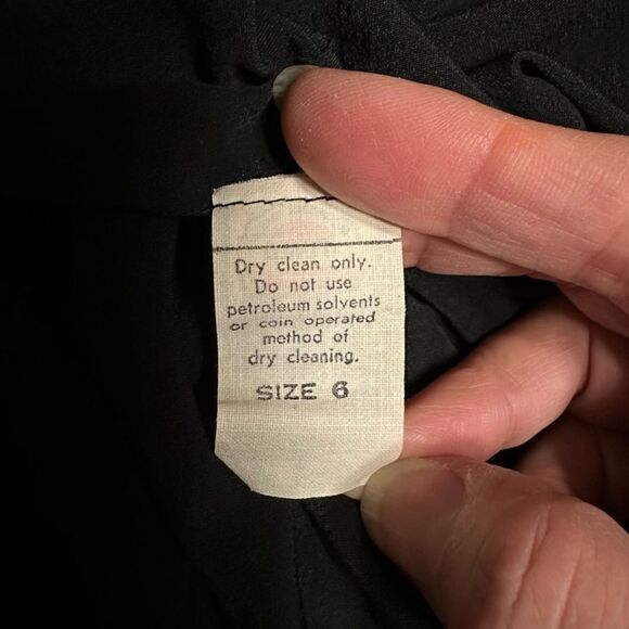 Vintage 80s Ricki Lang Draping Neck and Back Black Dress - Picture 11 of 12